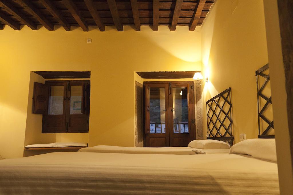 Casa Rural Con Encanto "Los Postigos" Banos De Montemayor Pokoj fotografie