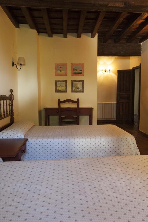 Casa Rural Con Encanto "Los Postigos" Banos De Montemayor Pokoj fotografie