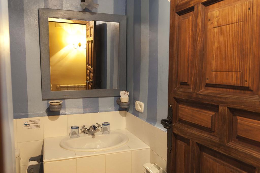 Casa Rural Con Encanto "Los Postigos" Banos De Montemayor Pokoj fotografie